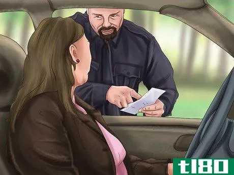 Image titled Answer Questions During a Traffic Stop Step 5