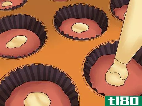 Image titled Add Filling to a Cupcake Step 23