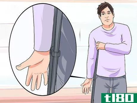 Image titled Adjust Forearm Crutches Step 1