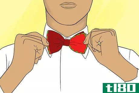 Image titled Adjust a Bow Tie Step 1