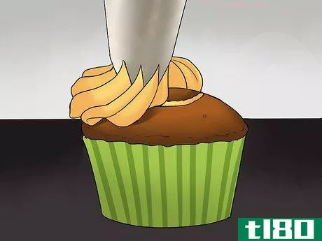 Image titled Add Filling to a Cupcake Step 13