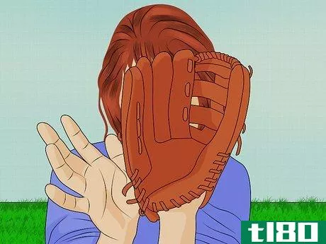 Image titled Catch a Softball Step 11