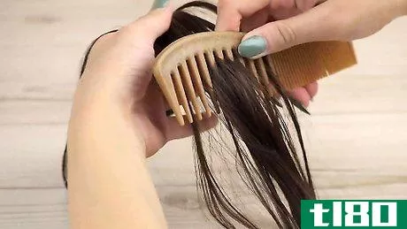 如何护理插入式头发延长器(care for clip in hair extensions)