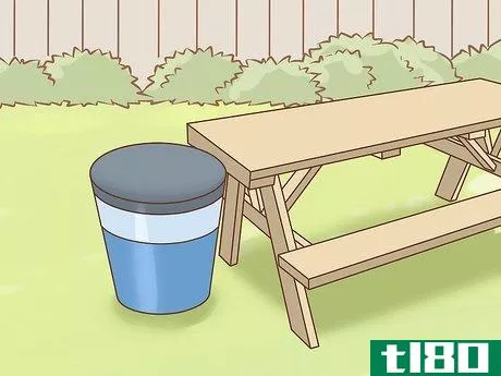Image titled Build a Raccoon Trap Step 10