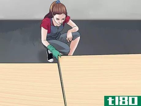 Image titled Avoid Common Problems when Installing Laminate Flooring Step 4