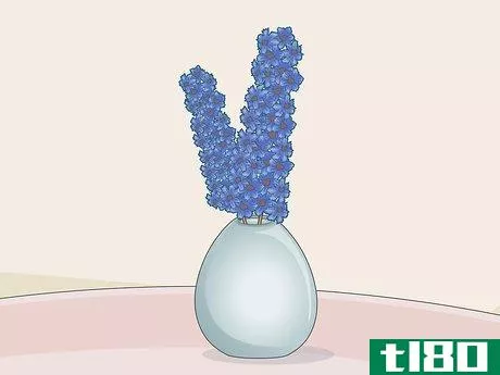Image titled Arrange Flowers in a Vase Step 5