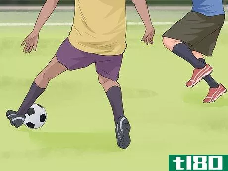 Image titled Play Forward in Soccer Step 4