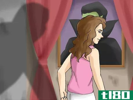 Image titled Avoid Ticking Off the Actors in a Haunted House Step 5