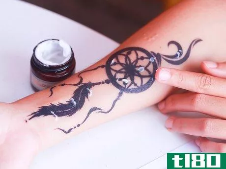 Image titled Care for a Henna Design Step 11