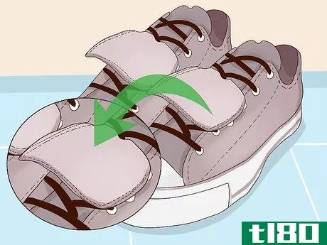 Image titled Buy Waterproof Shoes Step 9