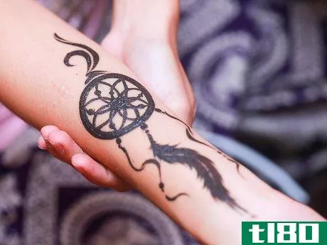 Image titled Care for a Henna Design Step 1