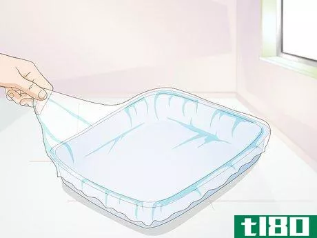 Image titled Avoid Germs when Cleaning a Litter Box Step 13