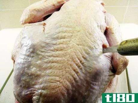 Image titled Butcher and Remove the Pin Feathers of a Turkey Step 8