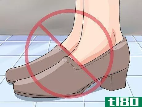 Image titled Avoid Getting Bunions Step 1