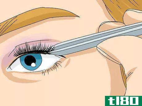 Image titled Apply Strip Lashes Step 9