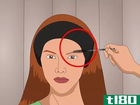 Image titled Bleach Your Eyebrows Step 5