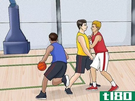 Image titled Break Pressure Defense in Basketball Step 4