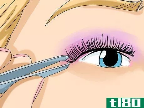 Image titled Apply Strip Lashes Step 8