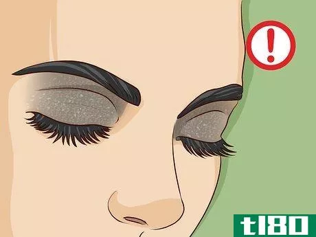 Image titled Apply Shadow on Hooded Eyes Step 4