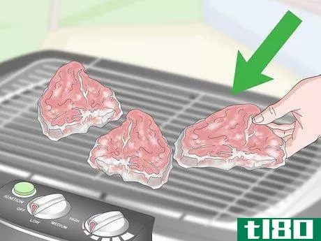 Image titled BBQ With Propane Step 15