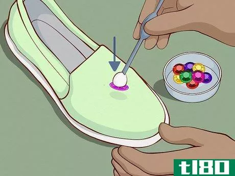 Image titled Bedazzle Shoes Step 8