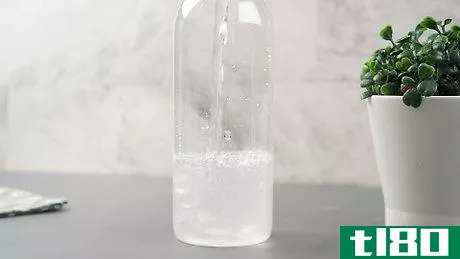 如何用醋深度清洁冰箱：3种简单方法(deep clean your refrigerator with vinegar: 3 easy methods)