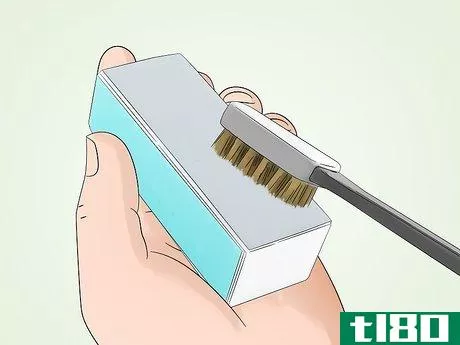 Image titled Clean a Nail Buffer Step 2