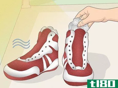 Image titled Clean Wrestling Shoes Step 7