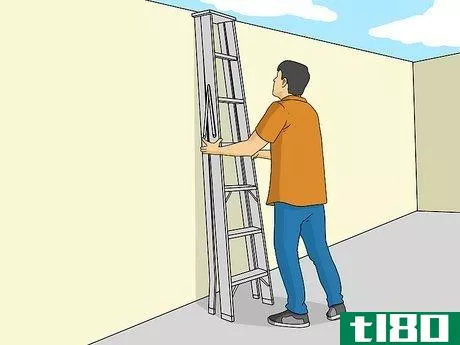 如何安全地爬梯子(climb a ladder safely)