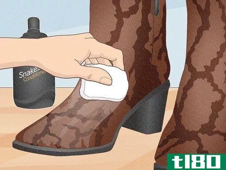 Image titled Clean Snakeskin Boots Step 5