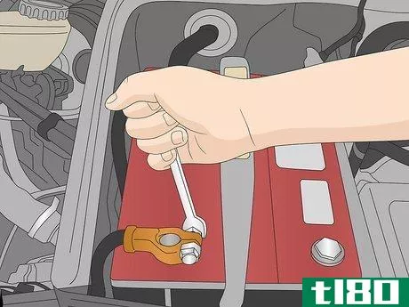 Image titled Clean Your Engine Bay Step 12