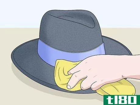 Image titled Clean a Felt Hat Step 3