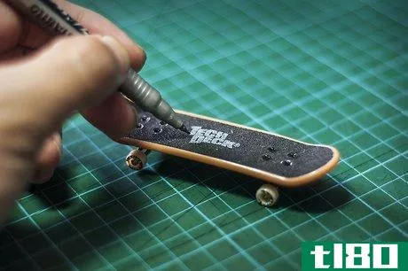 Image titled Customise Your Tech Deck Step 2