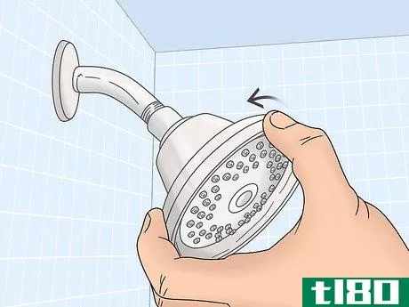 如何清洁淋浴喷头上的水垢(clean limescale from a showerhead)