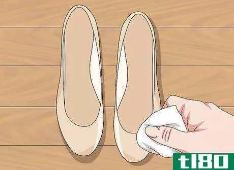 Image titled Clean Soft Ballet Slippers Step 1