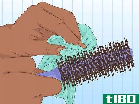 Image titled Clean a Round Hair Brush Step 11