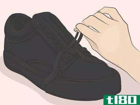 Image titled Customize Black Shoes Step 6