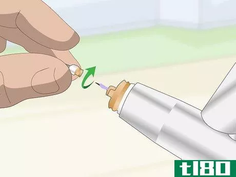 Image titled Clean an Airbrush Gun Step 4