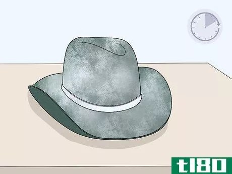 Image titled Clean a Felt Hat Step 8