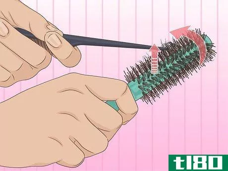 Image titled Clean a Round Hair Brush Step 3
