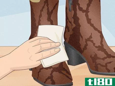 Image titled Clean Snakeskin Boots Step 3