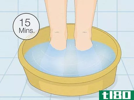 Image titled Control Foot Odor with Baking Soda Step 2
