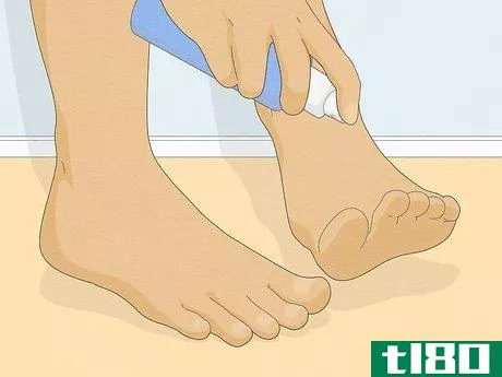 Image titled Control Foot Odor with Baking Soda Step 15
