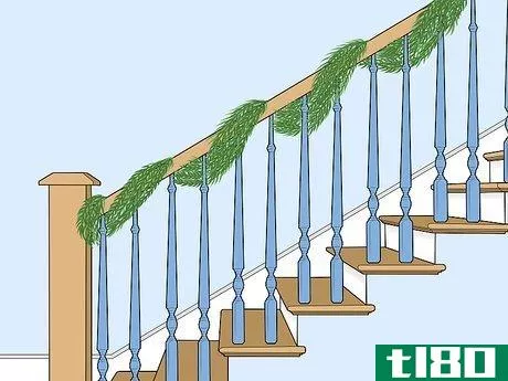 如何为圣诞节装饰楼梯(decorate stairs for christmas)