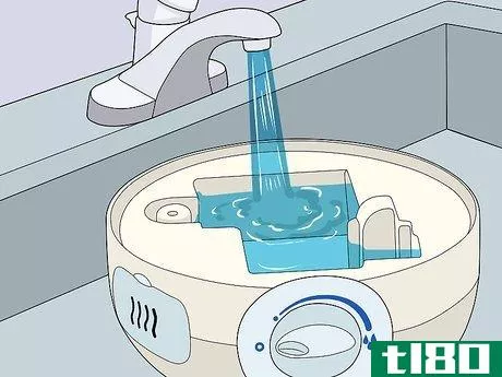 Image titled Clean a Vicks Humidifier Step 10