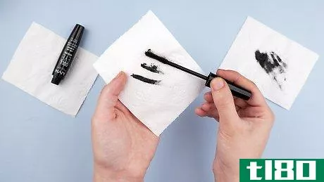 Image titled Clean a Mascara Brush Step 1