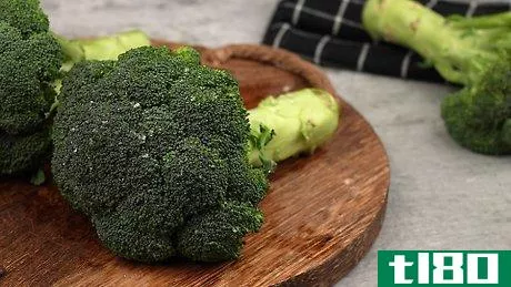Image titled Cook Broccoli Step 1