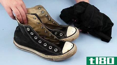Image titled Clean Converse All Stars Step 5