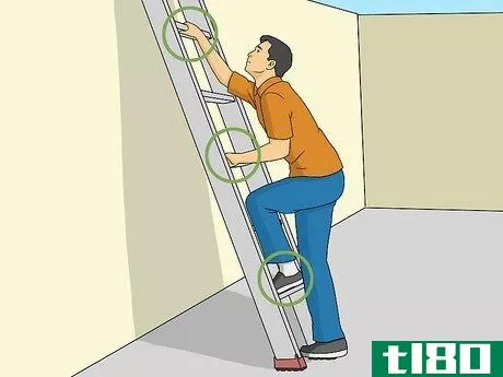 Image titled Climb a Ladder Safely Step 5