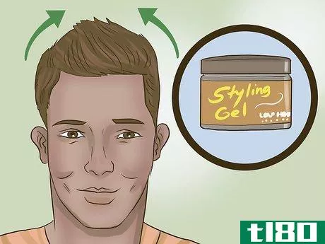 Image titled Choose a Haircut for Guys with Thinning Hair Step 3